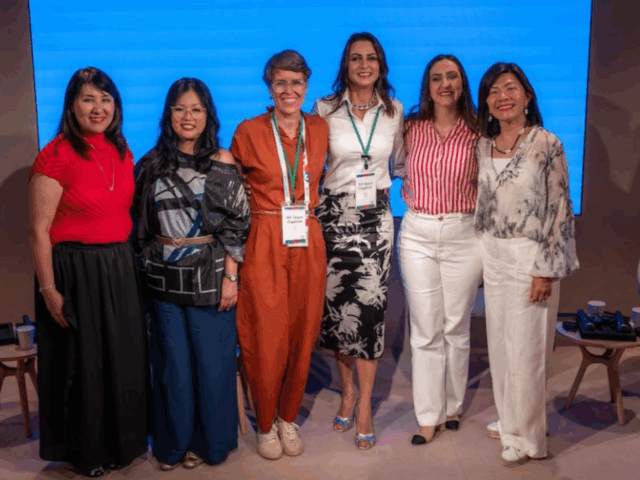 Pavilhão do Brasil promove debate sobre empregabilidade durante a Semana da Mulher