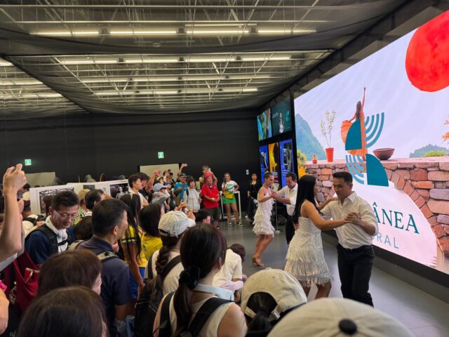 Pavilhão Brasil mostra arte feita por brasileiros e japoneses